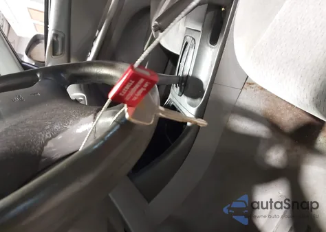 2003 Toyota Camry Le from USA, damaged, VIN 4T1BE32K33U716670